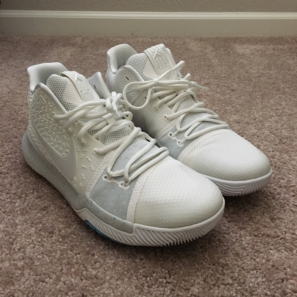 Nike Kyrie 3
